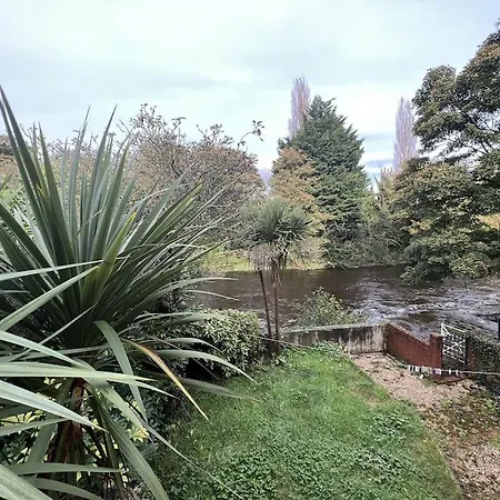 펜션 Tranquil Retreat In Historic Chapelizod