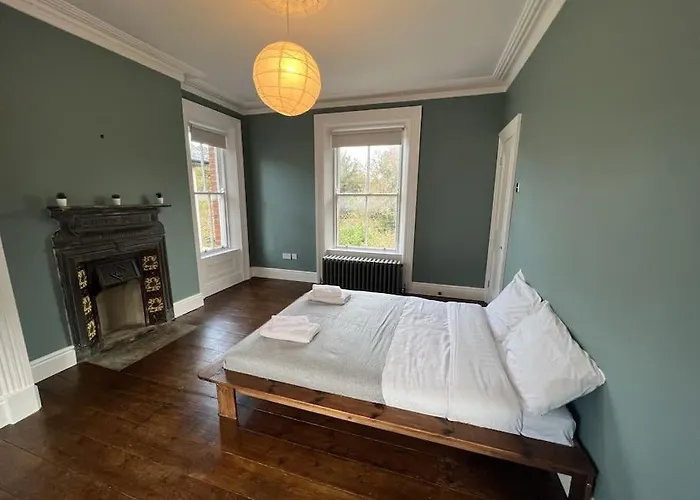 Tranquil Retreat In Historic Chapelizod Vakantiehuis Dublin