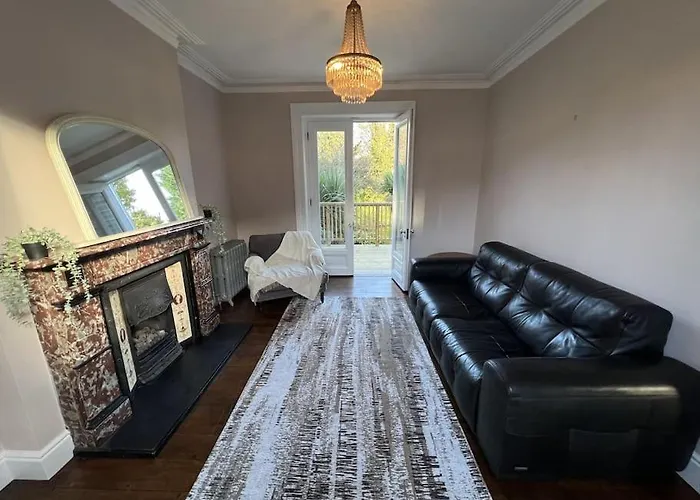 Vakantiehuis Tranquil Retreat In Historic Chapelizod *
