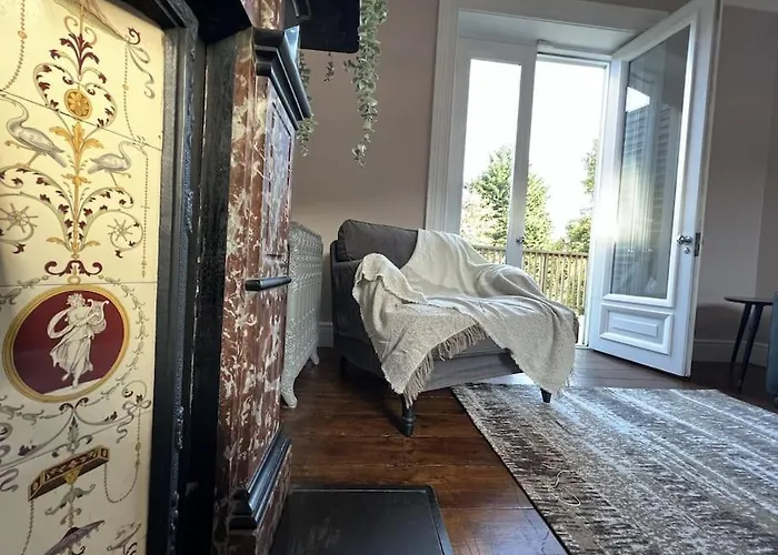 Tranquil Retreat In Historic Chapelizod Dublin